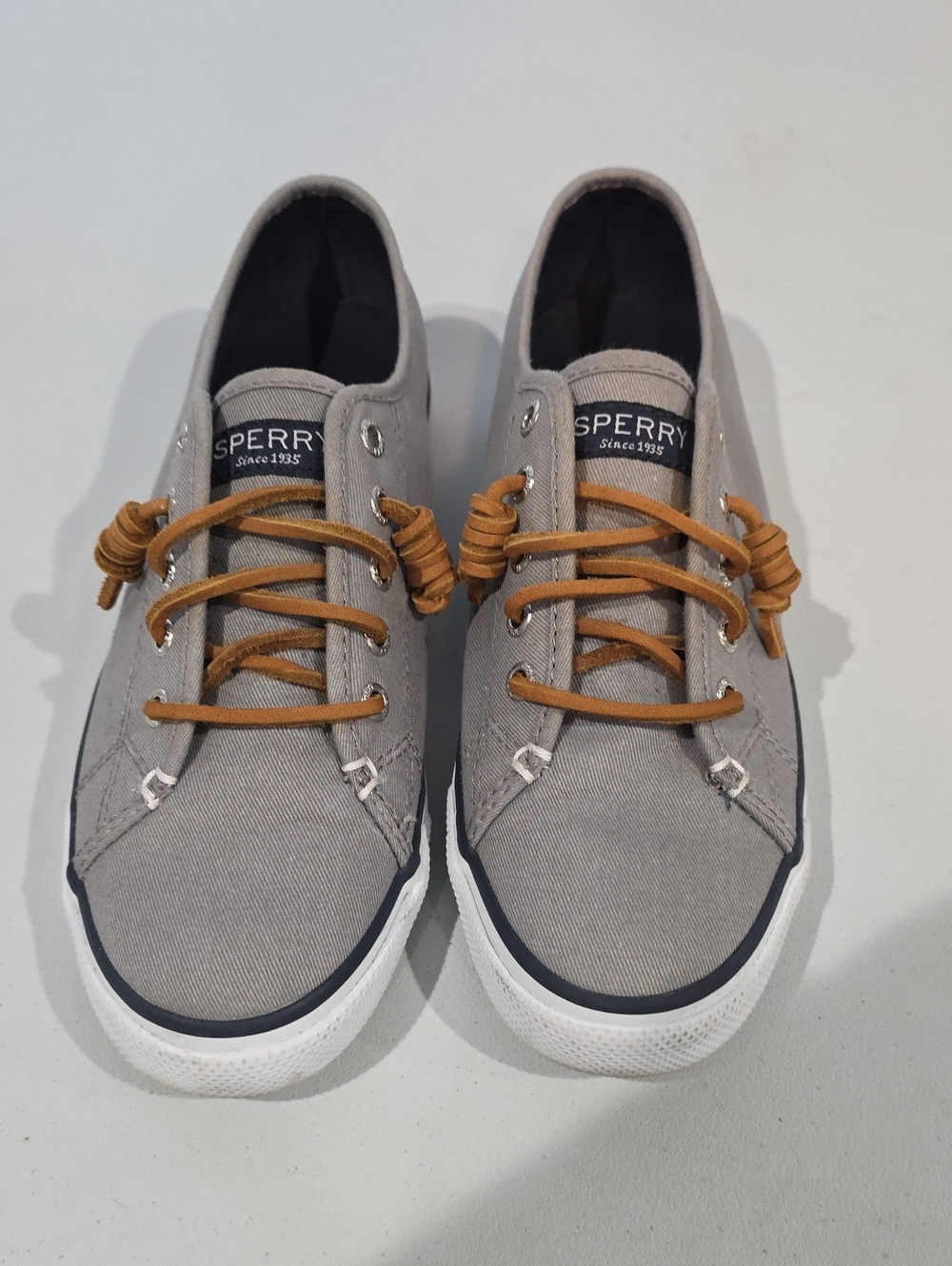 Sperry Women's 6.5 Pier View Gray Canvas Sneaker with Leather Laces